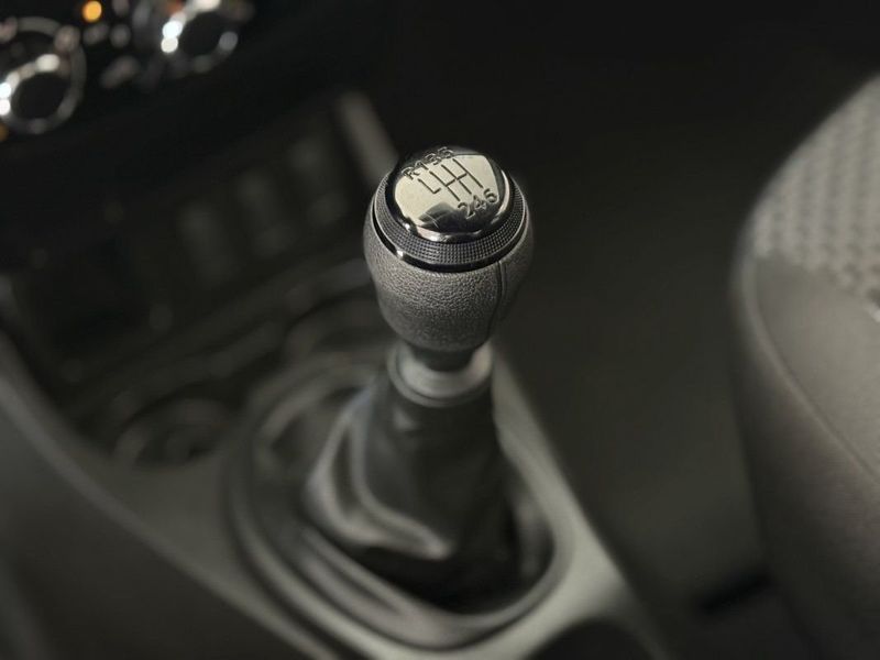 Renault OROCH PRO 1.6 MT6 2023 SÓ MOTOS E AUTOMÓVEIS SANTA CRUZ DO SUL / Carros no Vale