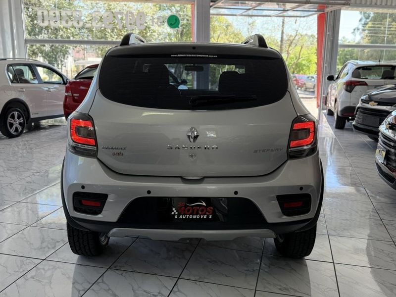 Renault SANDERO STEPWAY 1.6 2020 SÓ MOTOS E AUTOMÓVEIS SANTA CRUZ DO SUL / Carros no Vale
