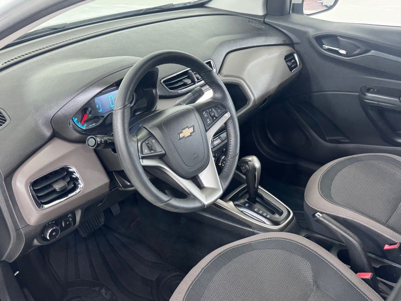 Chevrolet Prisma 1.4 Ltz 2014/2015 COVEL VEICULOS ENCANTADO / Carros no Vale Chevrolet Prisma 1.4 Ltz 2014/2015 COVEL VEICULOS ENCANTADO / Carros no Vale