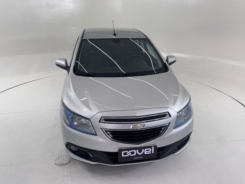 Chevrolet Prisma 1.4 Ltz 2014/2015 COVEL VEICULOS ENCANTADO / Carros no Vale Chevrolet Prisma 1.4 Ltz 2014/2015 COVEL VEICULOS ENCANTADO / Carros no Vale