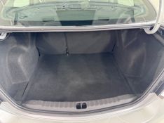 Chevrolet Prisma 1.4 Ltz 2014/2015 COVEL VEICULOS ENCANTADO / Carros no Vale