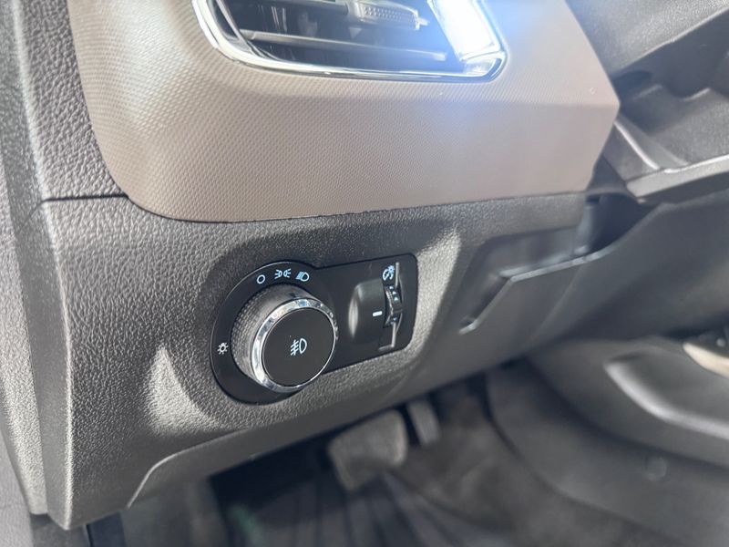 Chevrolet Prisma 1.4 Ltz 2014/2015 COVEL VEICULOS ENCANTADO / Carros no Vale Chevrolet Prisma 1.4 Ltz 2014/2015 COVEL VEICULOS ENCANTADO / Carros no Vale