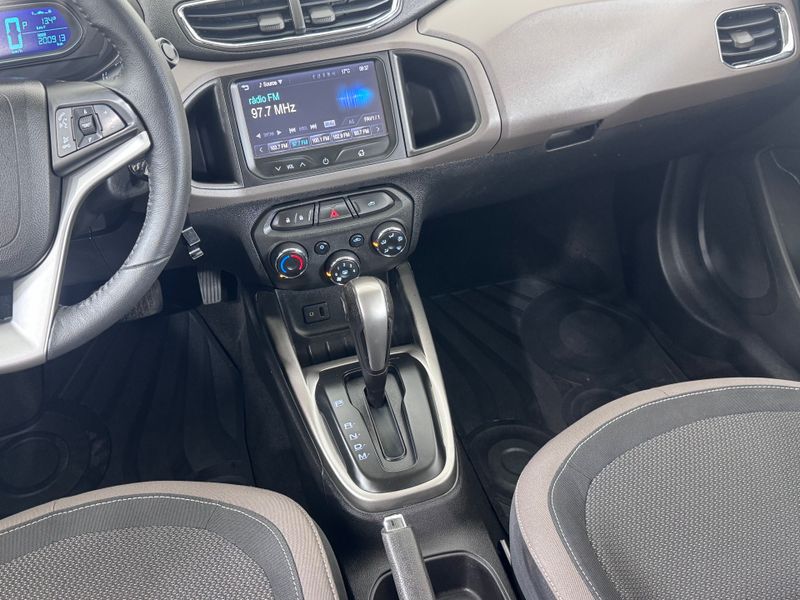 Chevrolet Prisma 1.4 Ltz 2014/2015 COVEL VEICULOS ENCANTADO / Carros no Vale Chevrolet Prisma 1.4 Ltz 2014/2015 COVEL VEICULOS ENCANTADO / Carros no Vale