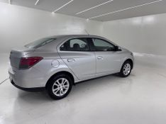 Chevrolet Prisma 1.4 Ltz 2014/2015 COVEL VEICULOS ENCANTADO / Carros no Vale