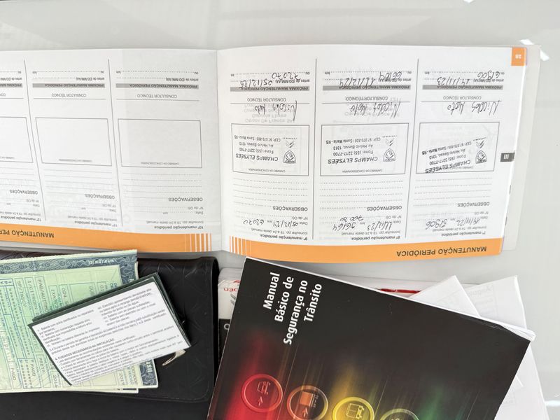 Citroen Ds3 Turbo165m6 2015/2016 COVEL VEICULOS ENCANTADO / Carros no Vale Citroen Ds3 Turbo165m6 2015/2016 COVEL VEICULOS ENCANTADO / Carros no Vale