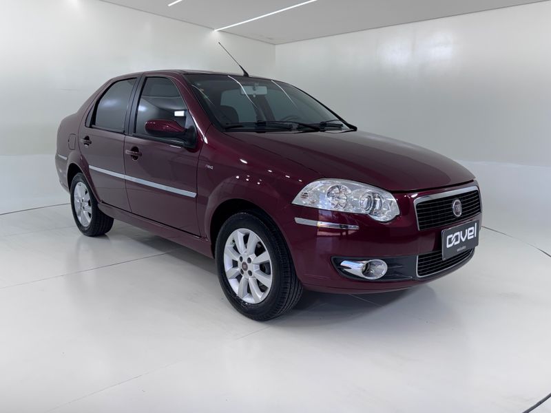 Fiat Siena Essence 1.6 2010/2011 COVEL VEICULOS ENCANTADO / Carros no Vale