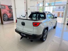 Fiat Toro Volcano 2.0 16v 4×4 Tb 2018/2019 COVEL VEICULOS ENCANTADO / Carros no Vale