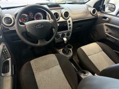Ford Fiesta Sedan1.6flex 2012/2012 COVEL VEICULOS ENCANTADO / Carros no Vale