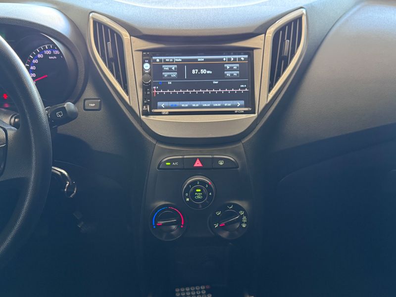 Hyundai Hb20 1.6m 1.6m 2012/2013 COVEL VEICULOS ENCANTADO / Carros no Vale Hyundai Hb20 1.6m 1.6m 2012/2013 COVEL VEICULOS ENCANTADO / Carros no Vale