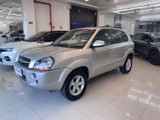 Hyundai Tucson 2.0 Gls 2014/2015 COVEL VEICULOS ENCANTADO / Carros no Vale