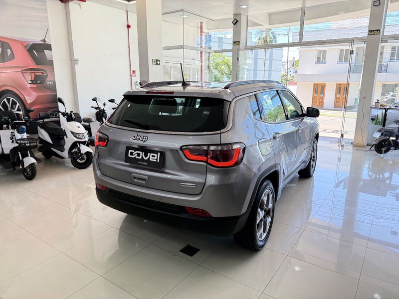 Jeep Compass Longitude 2.0 2019/2020 COVEL VEICULOS ENCANTADO / Carros no Vale Jeep Compass Longitude 2.0 2019/2020 COVEL VEICULOS ENCANTADO / Carros no Vale