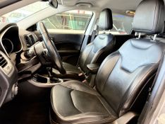 Jeep Compass Longitude 2.0 2019/2020 COVEL VEICULOS ENCANTADO / Carros no Vale