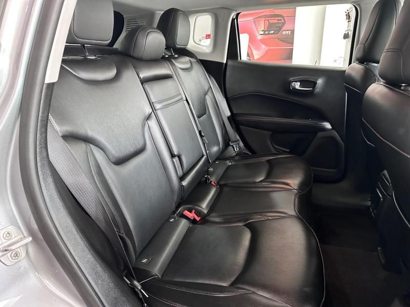 Jeep Compass Longitude 2.0 2019/2020 COVEL VEICULOS ENCANTADO / Carros no Vale Jeep Compass Longitude 2.0 2019/2020 COVEL VEICULOS ENCANTADO / Carros no Vale