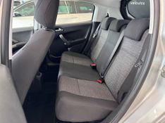 Peugeot 208 Active 2019/2020 COVEL VEICULOS ENCANTADO / Carros no Vale