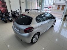 Peugeot 208 Active 2019/2020 COVEL VEICULOS ENCANTADO / Carros no Vale
