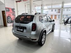Renault Duster Dynamique 2.0 16v Hi 2015/2016 COVEL VEICULOS ENCANTADO / Carros no Vale