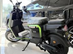 Sudu A4 2025/2025 COVEL VEICULOS ENCANTADO / Carros no Vale