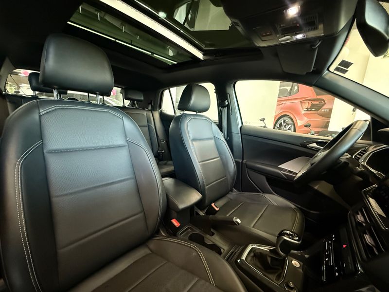 Volkswagen T-cross Highline 1.4 Tsi 16v 2023/2024 COVEL VEICULOS ENCANTADO / Carros no Vale