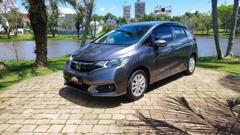 Honda FIT LX 1.5 2018 GRASSI VEÍCULOS LAJEADO / Carros no Vale