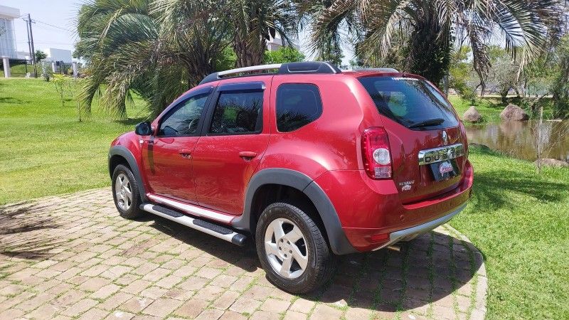 Renault DUSTER DYNAMIQUE 1.6 2015 GRASSI VEÍCULOS LAJEADO / Carros no Vale