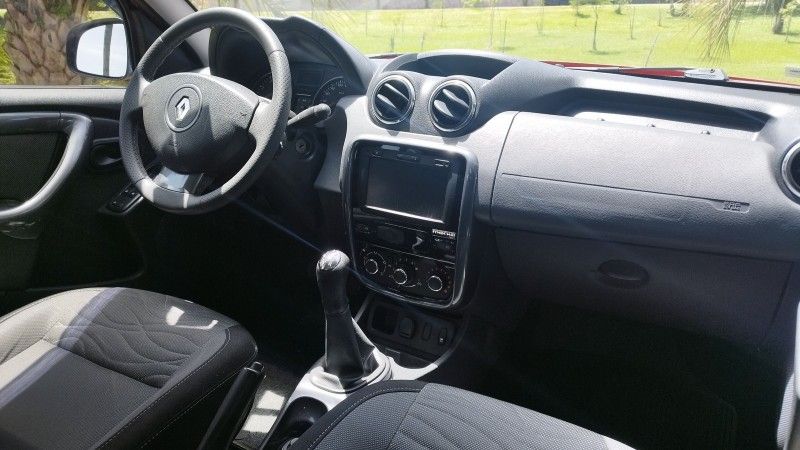 Renault DUSTER DYNAMIQUE 1.6 2015 GRASSI VEÍCULOS LAJEADO / Carros no Vale