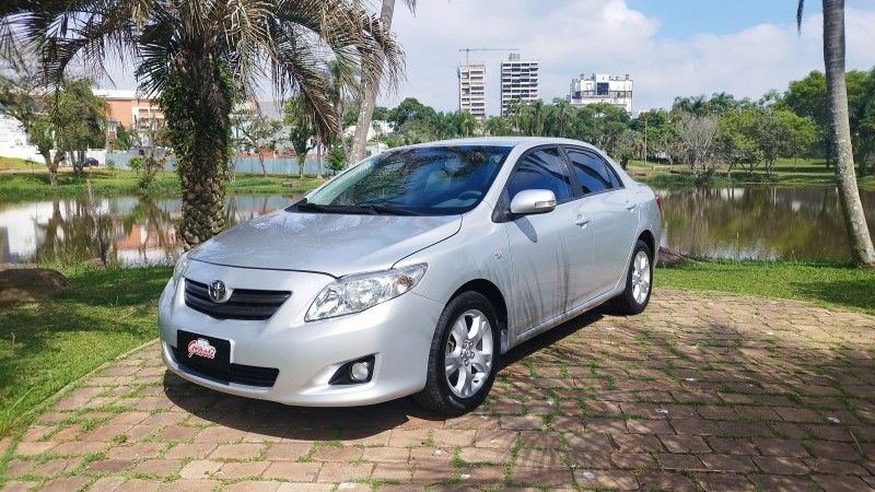 Toyota COROLLA XEi 1.8 2010 GRASSI VEÍCULOS LAJEADO / Carros no Vale