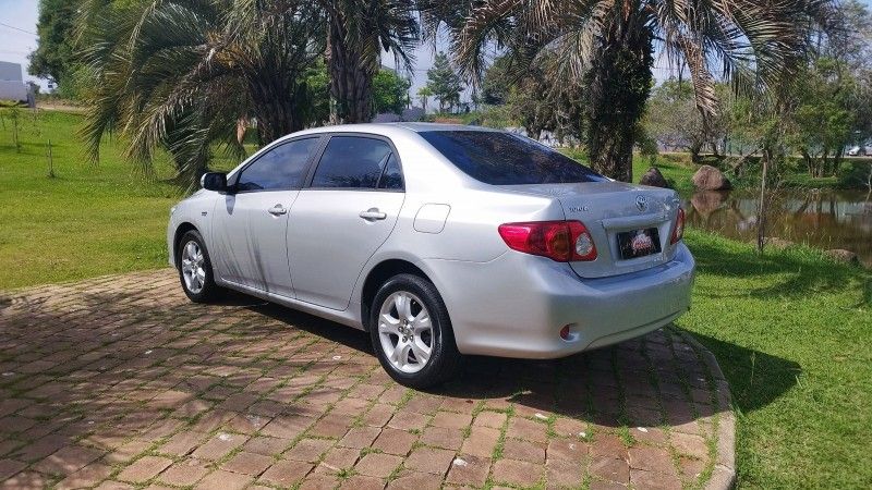 Toyota COROLLA XEi 1.8 2010 GRASSI VEÍCULOS LAJEADO / Carros no Vale