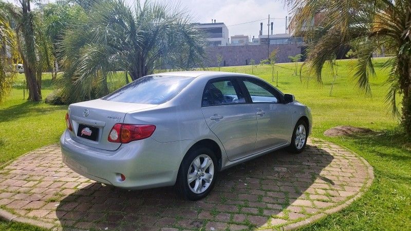 Toyota COROLLA XEi 1.8 2010 GRASSI VEÍCULOS LAJEADO / Carros no Vale