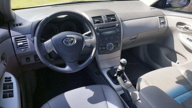 Toyota COROLLA XEi 1.8 2010 GRASSI VEÍCULOS LAJEADO / Carros no Vale