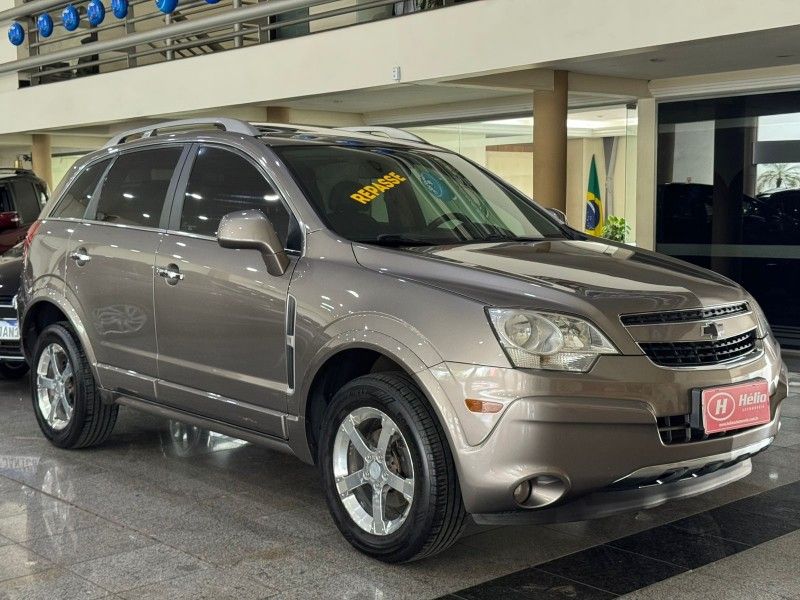 Chevrolet CAPTIVA SPORT 3.6 AWD 2012 HÉLIO AUTOMÓVEIS LAJEADO / Carros no Vale