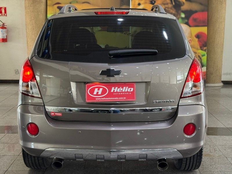 Chevrolet CAPTIVA SPORT 3.6 AWD 2012 HÉLIO AUTOMÓVEIS LAJEADO / Carros no Vale