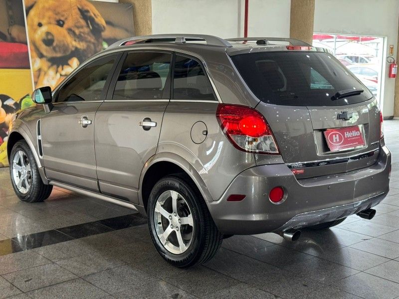 Chevrolet CAPTIVA SPORT 3.6 AWD 2012 HÉLIO AUTOMÓVEIS LAJEADO / Carros no Vale