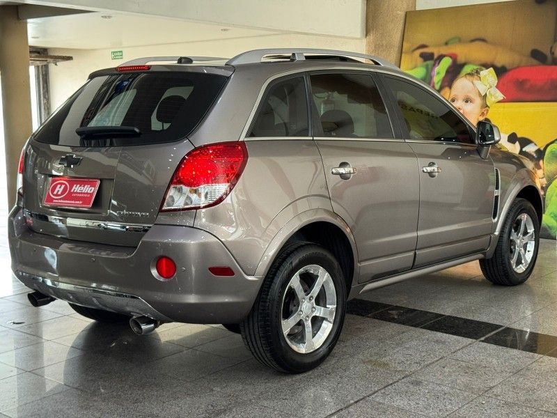 Chevrolet CAPTIVA SPORT 3.6 AWD 2012 HÉLIO AUTOMÓVEIS LAJEADO / Carros no Vale
