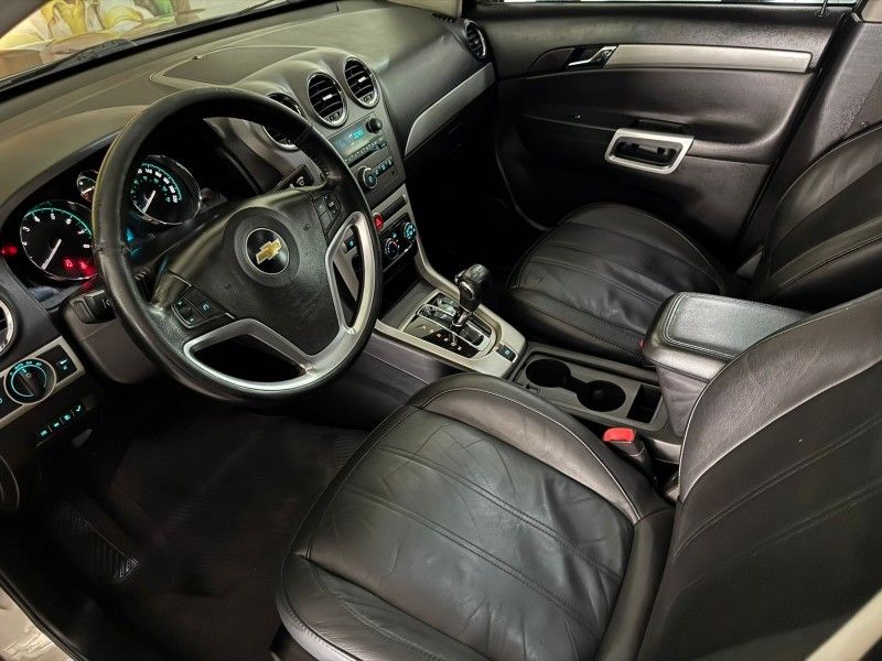 Chevrolet CAPTIVA SPORT 3.6 AWD 2012 HÉLIO AUTOMÓVEIS LAJEADO / Carros no Vale