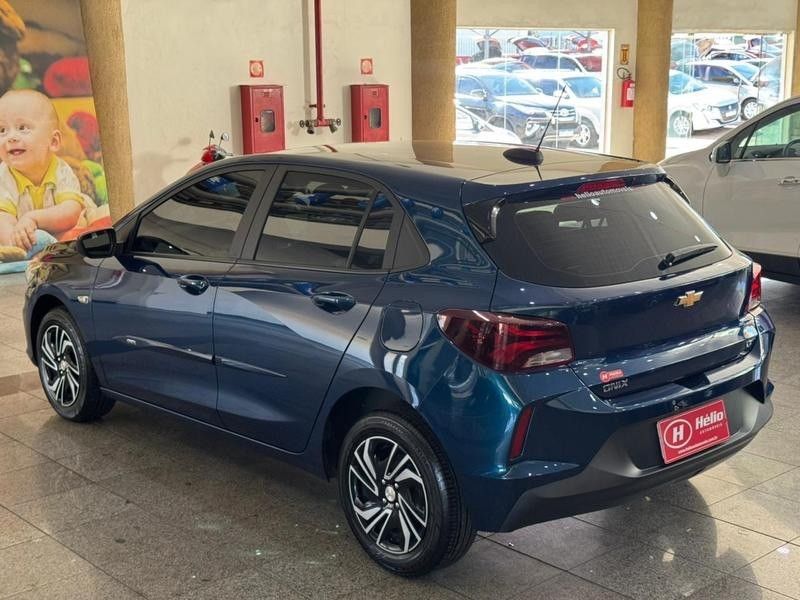 Chevrolet ONIX LT 1.0 2024 HÉLIO AUTOMÓVEIS LAJEADO / Carros no Vale