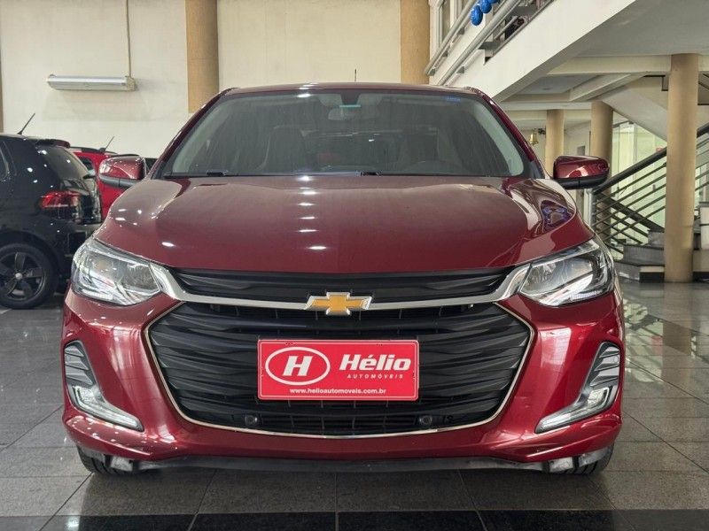 Chevrolet ONIX PLUS 1.0 TURBO 2025 HÉLIO AUTOMÓVEIS LAJEADO / Carros no Vale