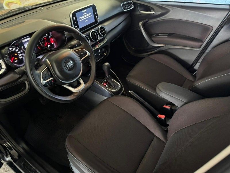 Fiat CRONOS PRECISION 1.8 2021 HÉLIO AUTOMÓVEIS LAJEADO / Carros no Vale