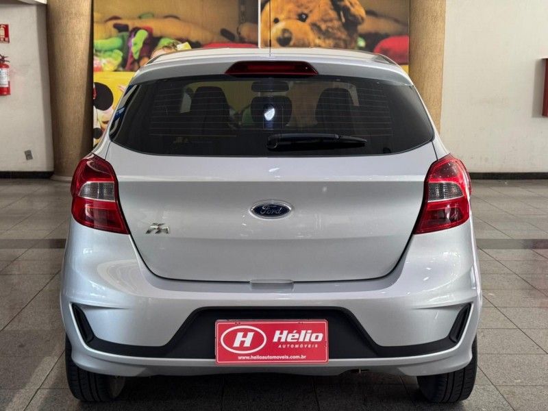 Ford KA SE 1.0 2019 HÉLIO AUTOMÓVEIS LAJEADO / Carros no Vale