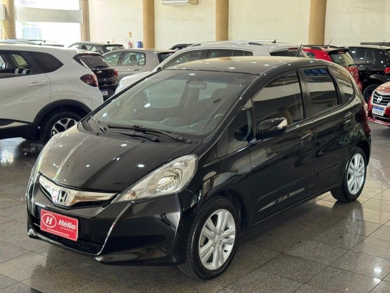 Honda FIT LX 1.5 2014 HÉLIO AUTOMÓVEIS LAJEADO / Carros no Vale
