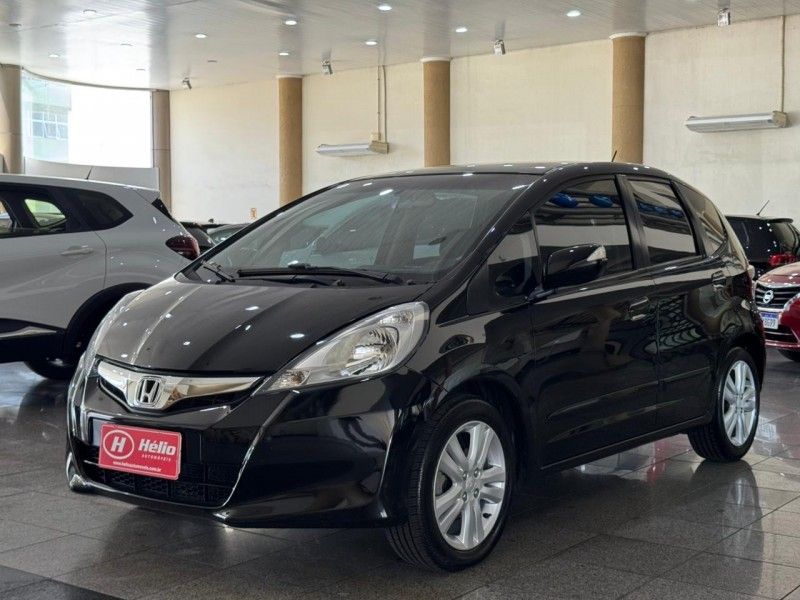 Honda FIT LX 1.5 2014 HÉLIO AUTOMÓVEIS LAJEADO / Carros no Vale
