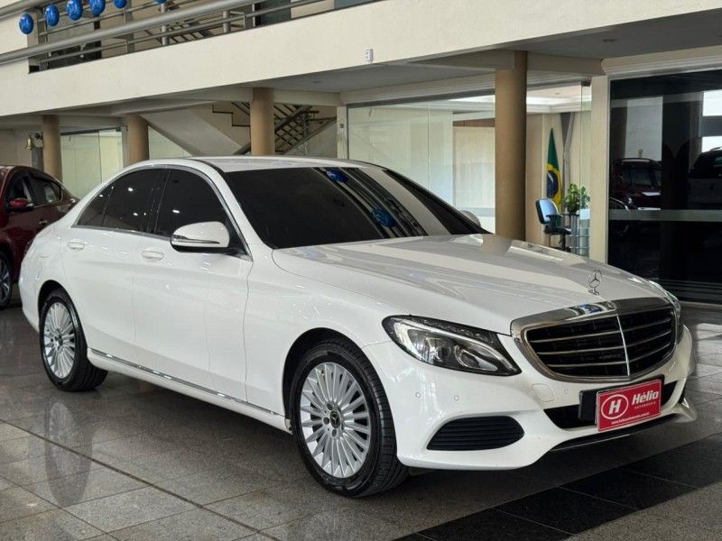 Mercedes-Benz C 180 EXCLUSIVE 1.6 TURBO 2018 HÉLIO AUTOMÓVEIS LAJEADO / Carros no Vale