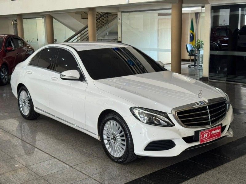 Mercedes-Benz C 180 EXCLUSIVE 1.6 TURBO 2018 HÉLIO AUTOMÓVEIS LAJEADO / Carros no Vale