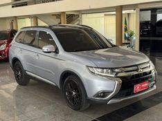 Mitsubishi OUTLANDER 2.0 2016 HÉLIO AUTOMÓVEIS LAJEADO / Carros no Vale