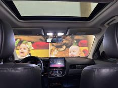 Mitsubishi OUTLANDER 2.0 2016 HÉLIO AUTOMÓVEIS LAJEADO / Carros no Vale