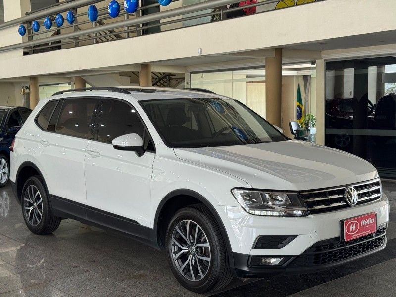 Volkswagen TIGUAN ALLSPACE 250 1.4 TSI 2019 HÉLIO AUTOMÓVEIS LAJEADO / Carros no Vale