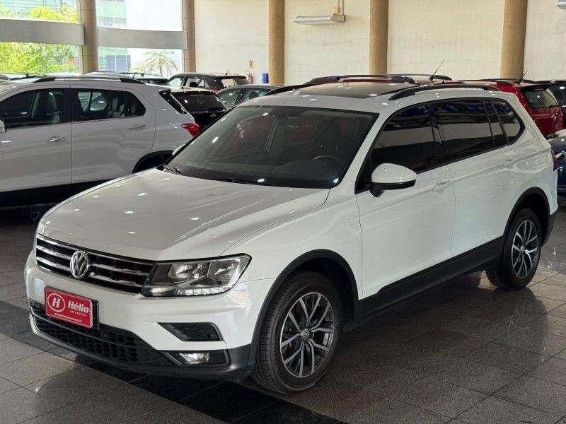 Volkswagen TIGUAN ALLSPACE 250 1.4 TSI 2019 HÉLIO AUTOMÓVEIS LAJEADO / Carros no Vale