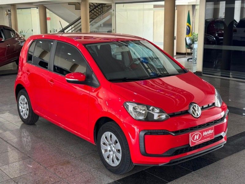 Volkswagen UP TAKE 1.0 2020 HÉLIO AUTOMÓVEIS LAJEADO / Carros no Vale