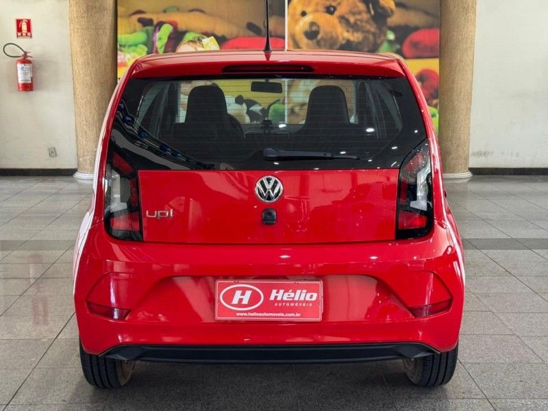 Volkswagen UP TAKE 1.0 2020 HÉLIO AUTOMÓVEIS LAJEADO / Carros no Vale