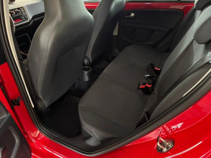 Volkswagen UP TAKE 1.0 2020 HÉLIO AUTOMÓVEIS LAJEADO / Carros no Vale