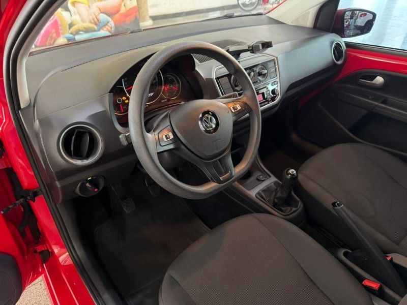 Volkswagen UP TAKE 1.0 2020 HÉLIO AUTOMÓVEIS LAJEADO / Carros no Vale